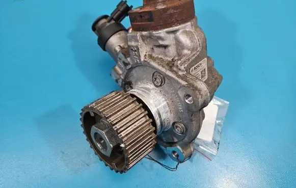 Opel Insignia B Fuel injection high pressure pump 0445010759 IMPRK1548086