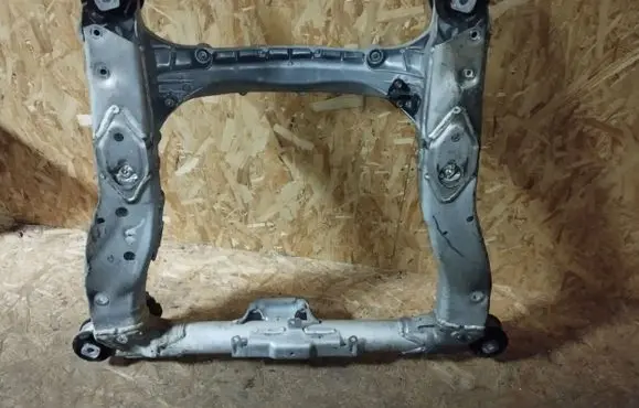 Honda Legend Front subframe