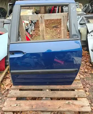 Rear door