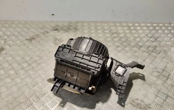 Subaru Forester SG Interior heater climate box assembly housing 72210SA060
