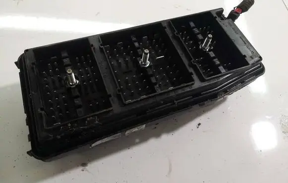 Chevrolet Captiva Fuse box set 