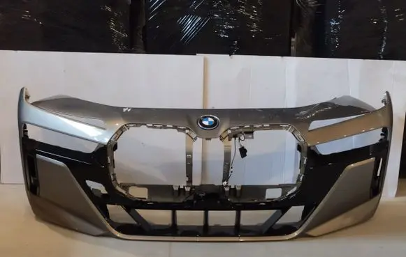 BMW 7 G70 Front bumper 5A52CF4 5A1A269 5A707E1