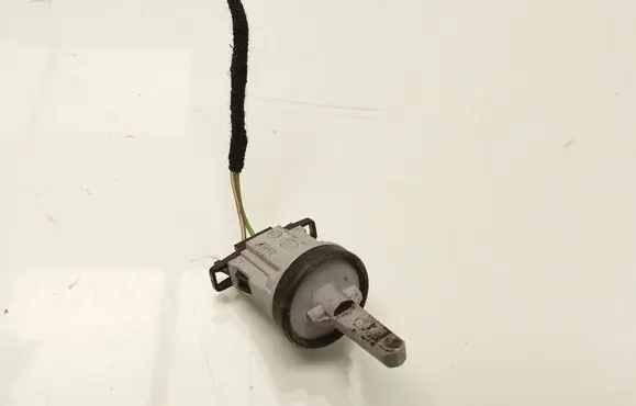 Audi A4 S4 B7 8E 8H Interior temperature sensor 1K0907543A