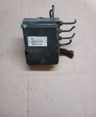 Skoda Fabia Mk2 (5J) ABS Pump 6R0907379E 0265950689
