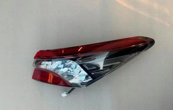 Toyota Camry VIII XV70 Rear/tail lights