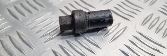 Ford Transit Air conditioning (A/C) pressure sensor E5THAA30950305