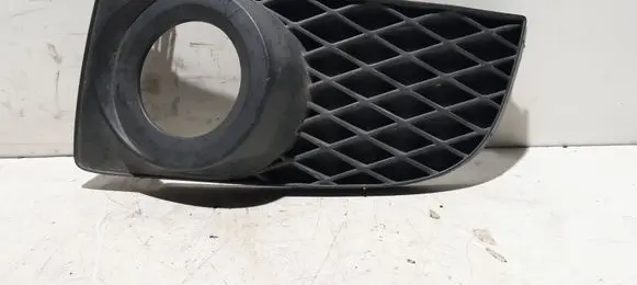 Mazda Premacy Front bumper lower grill CC2250C21