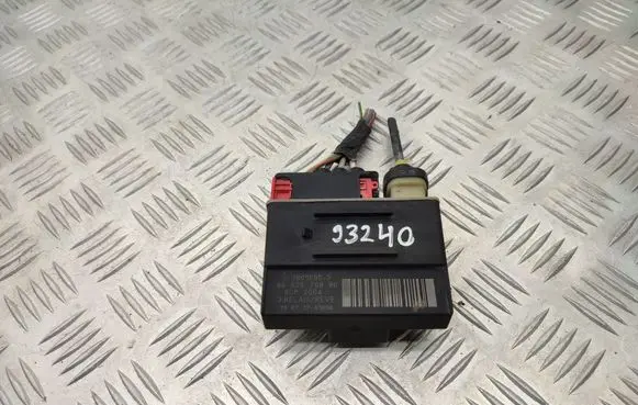 Glow plug pre-heat relay