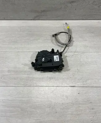 BMW 5 G30 G31 Tailgate/trunk/boot lock/catch/latch 16367210 C66288102 UA741176006