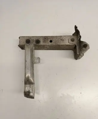 Radiator support slam panel bracket