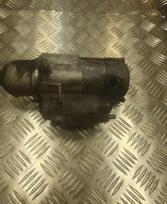 Opel Signum Starter motor 55350543