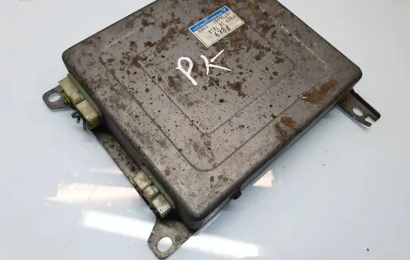 Mazda 626 Engine control unit/module F8K918701A K8T36681