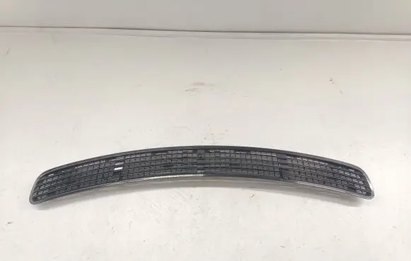 Mercedes-Benz CLS C219 Bonnet/hood grill 2118800005