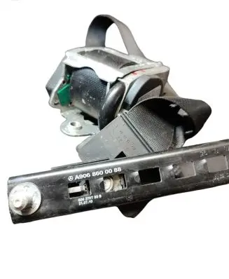 Mercedes-Benz Sprinter W906 Rear seatbelt A9068600088