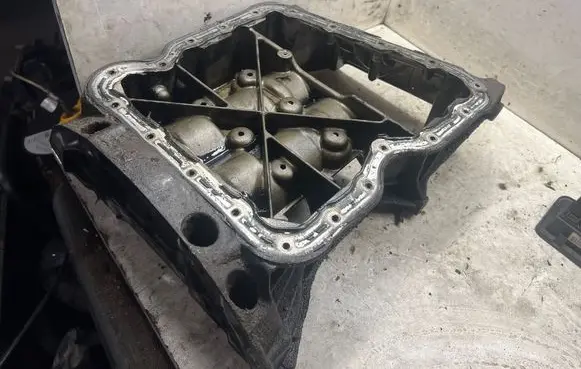Nissan X-Trail T31 Other engine part 8200672739