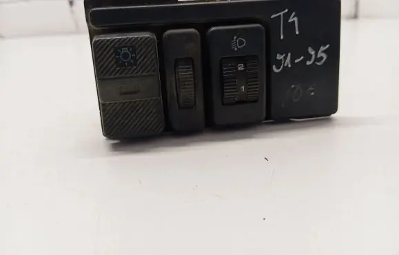 Volkswagen Transporter - Caravelle T4 Headlight level height control switch 701858099 357941531