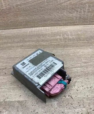 Opel Omega B1 Airbag control unit/module 90491004