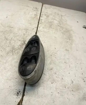 Mercedes-Benz E W211 Electric window control switch A2118219951 2740400005 SWF501703