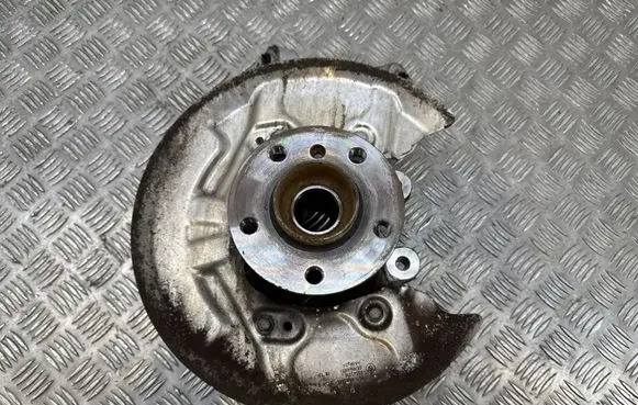 BMW i3 Rear wheel hub