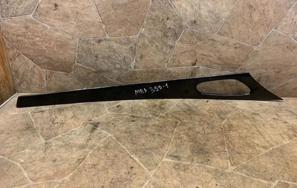 Mercedes-Benz SL R230 Front door card panel trim A2307200822