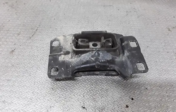 Volvo V50 Gearbox mount