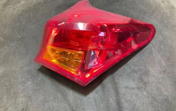 Toyota Auris E180 Rear/tail lights