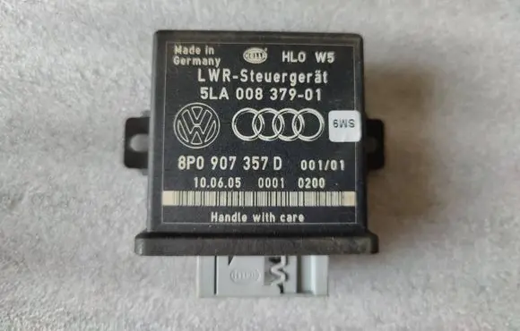 Audi A4 S4 B8 8K Light module LCM 8P0907357D 5LA00837901