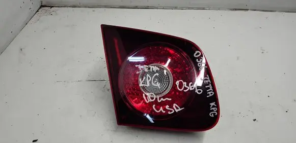 Volkswagen Jetta V Tailgate rear/tail lights 1K5945093J 1K5945093K