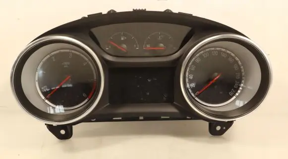 Opel Astra K Clock 39030270