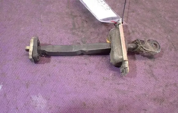 Hyundai Santa Fe Front door check strap stopper 