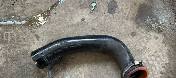 Volvo V50 Intercooler hose/pipe 30741235