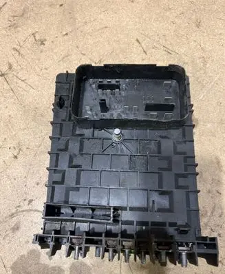 Skoda Octavia Mk2 (1Z) Fuse module 1K0937125A 11718307