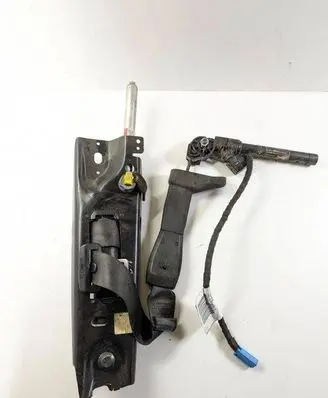 Volvo V70 Front seatbelt 30749764