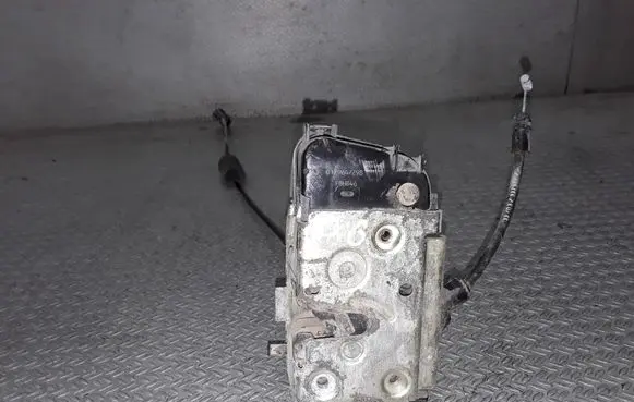 Renault Espace - Grand espace IV Rear door lock 017964Z98