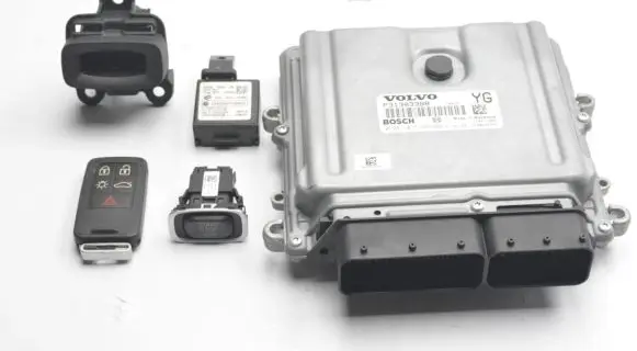 Volvo S60 Engine ECU kit and lock set 