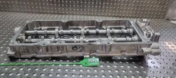 Volkswagen Golf VII Camshaft S27698624 05L103308P