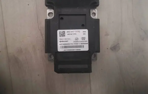 Audi A8 S8 D5 Suspension control unit/module 4K0907777C