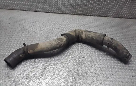KIA Sorento Engine coolant pipe/hose