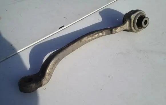Mercedes-Benz E W212 Front control arm