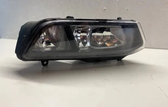 Volkswagen Polo V 6R Front fog light 6C0941662D 2PT01198706 0198706004260681
