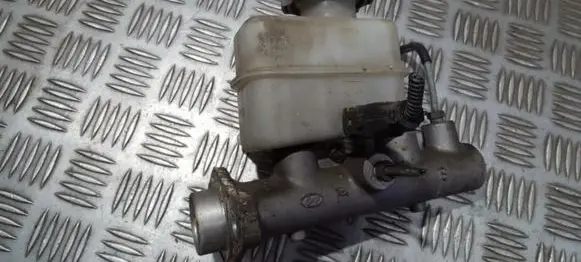 Hyundai Santa Fe Master brake cylinder BM111046