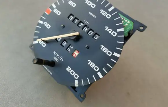 Volkswagen Golf II Speedometer (instrument cluster)