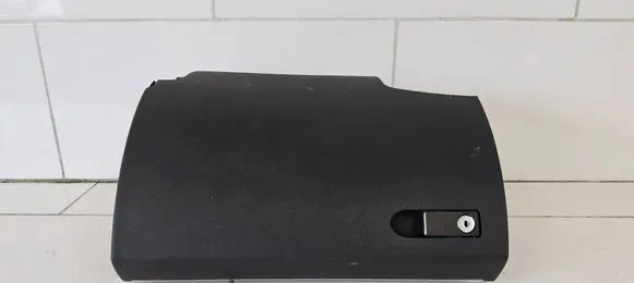 Mercedes-Benz C W204 Glove box A2046802691
