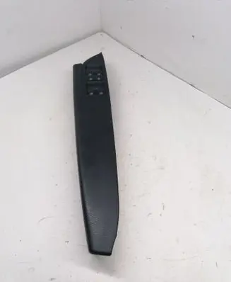 Volkswagen Touareg II Front door window switch trim 7P2857858