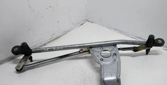 Front wiper linkage