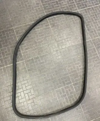Land Rover Discovery Sport Front door rubber seal 