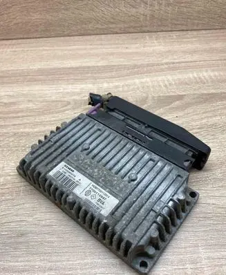 Renault Scenic I Engine control unit/module ECU HOM7700112914 S105280016A WithPlug