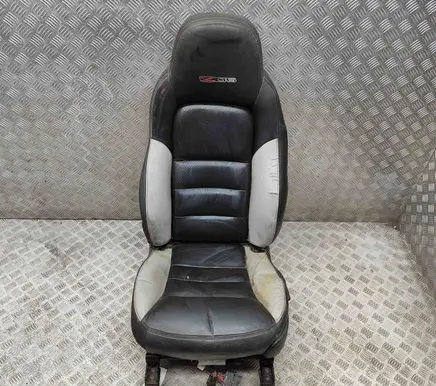 Chevrolet Corvette C6 Front driver seat 20784448