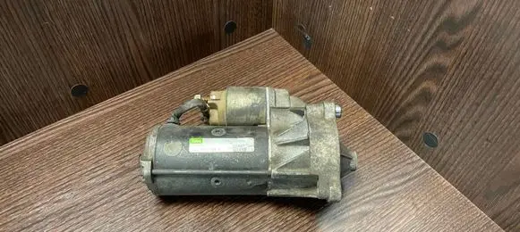 Volkswagen PASSAT B5.5 Starter motor 068911024E 15I80087MRD