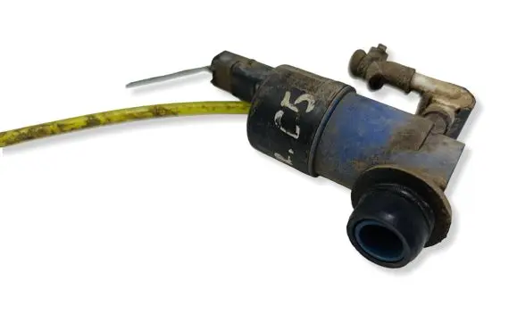 Peugeot 307 Windscreen/windshield washer pump 9641553880